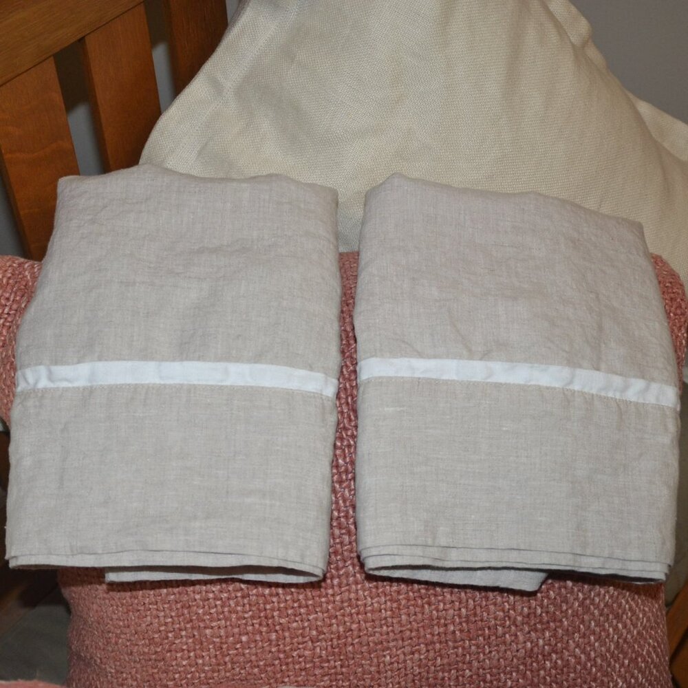 2 Pottery Barn Contrast Flange 100% Linen Tan & White King Pillowcases